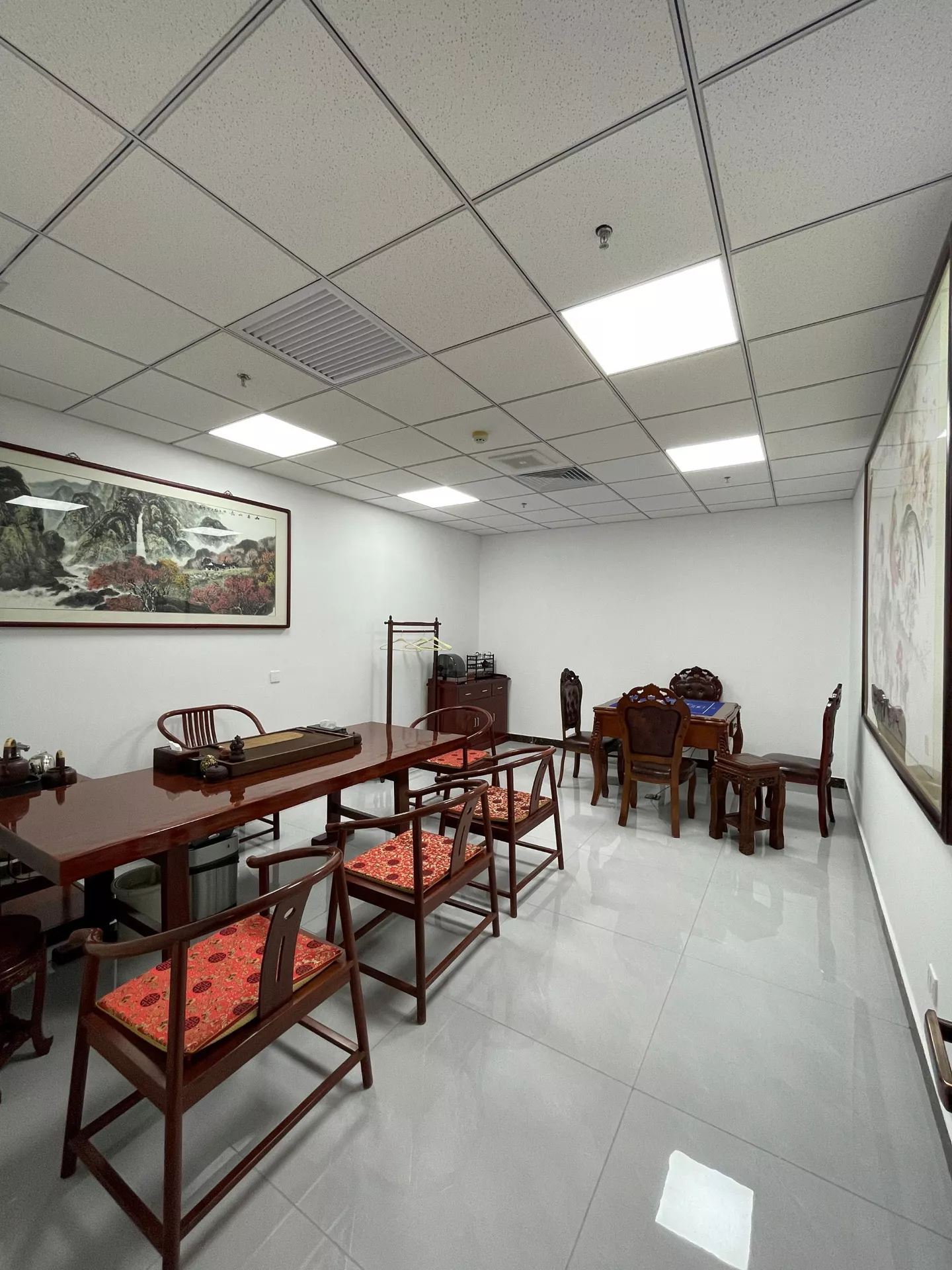 旭锋建设集团有限公司会客环境